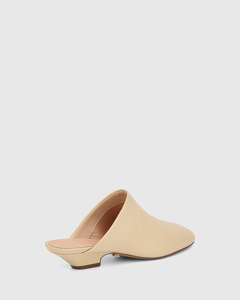 Conan Biscotti Leather Mule - Image 4