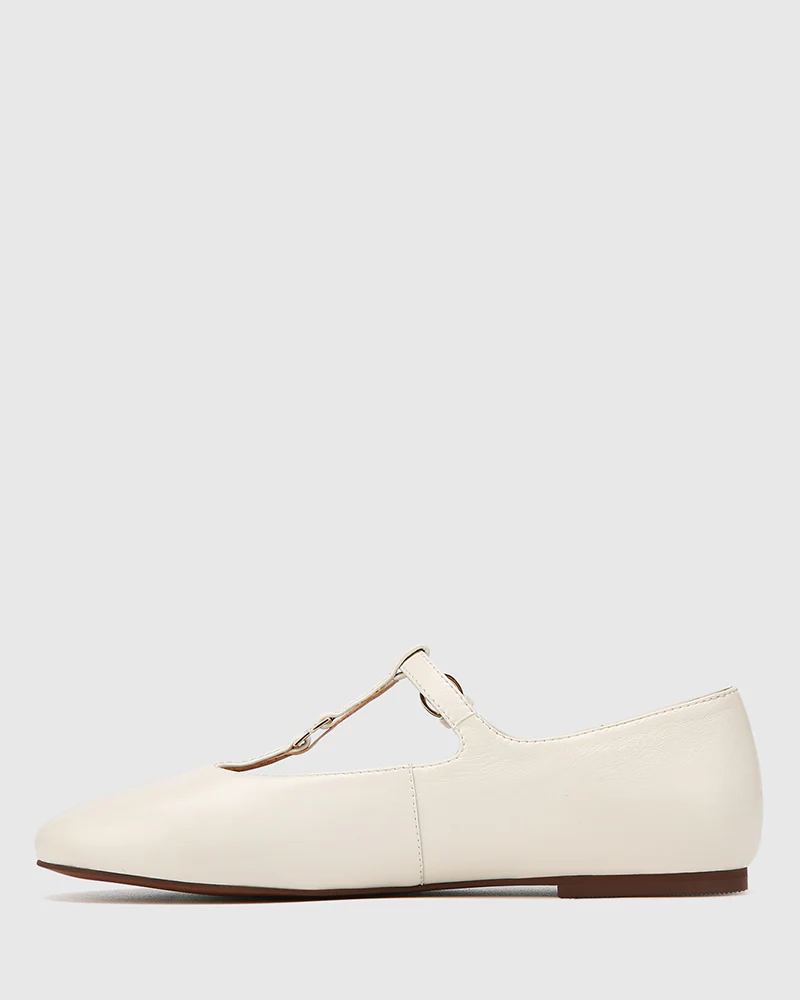 Devorah Off White Leather T-Bar Flat - Image 6