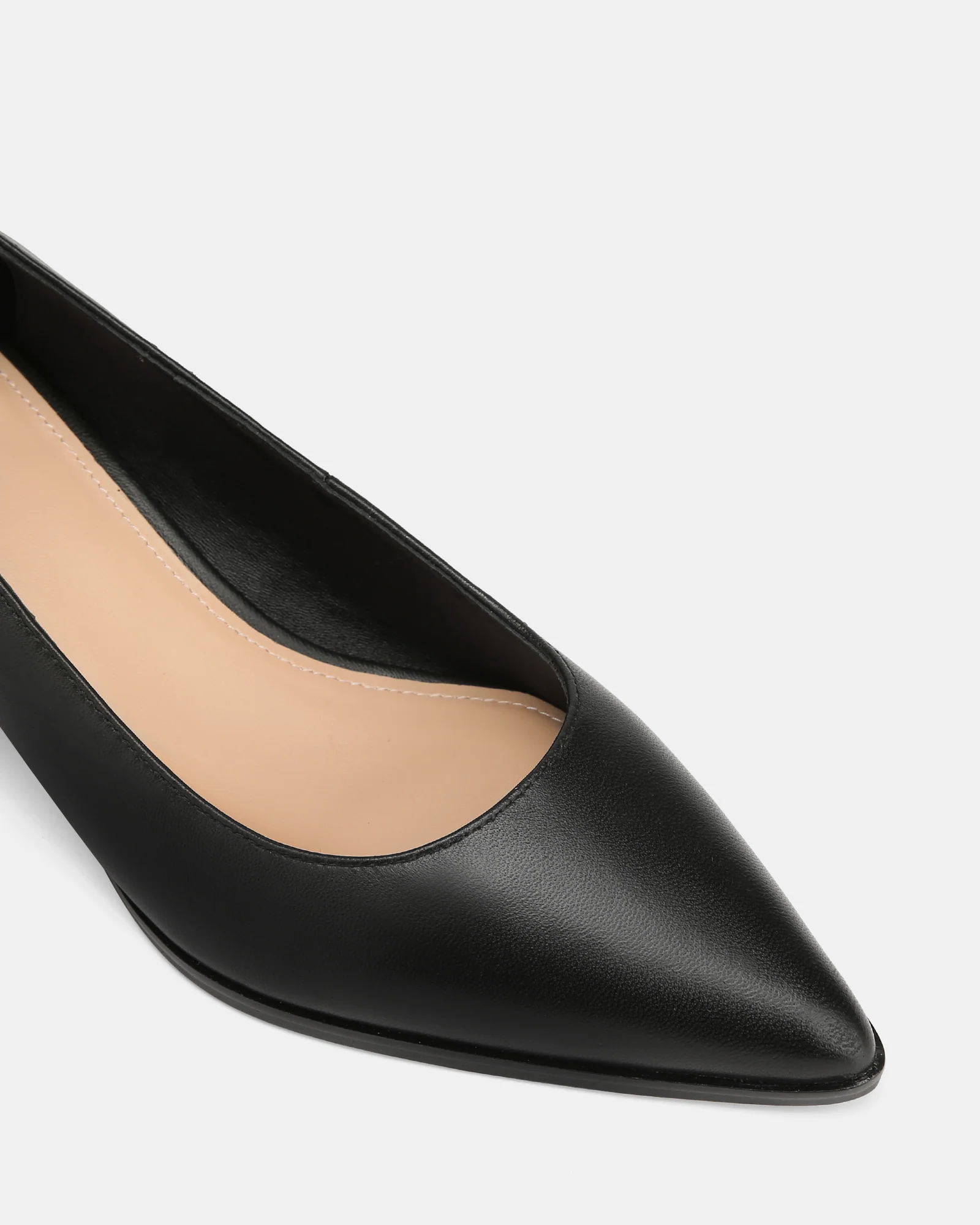 Fae Black Leather Pump - Image 3