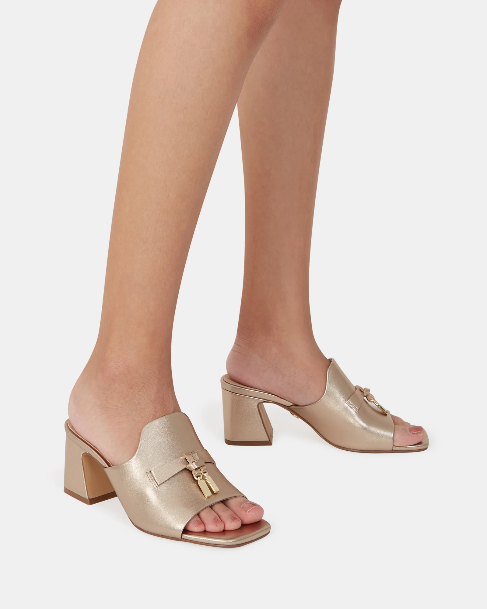 Mayse Champagne Pebble Leather Mule - Image 7