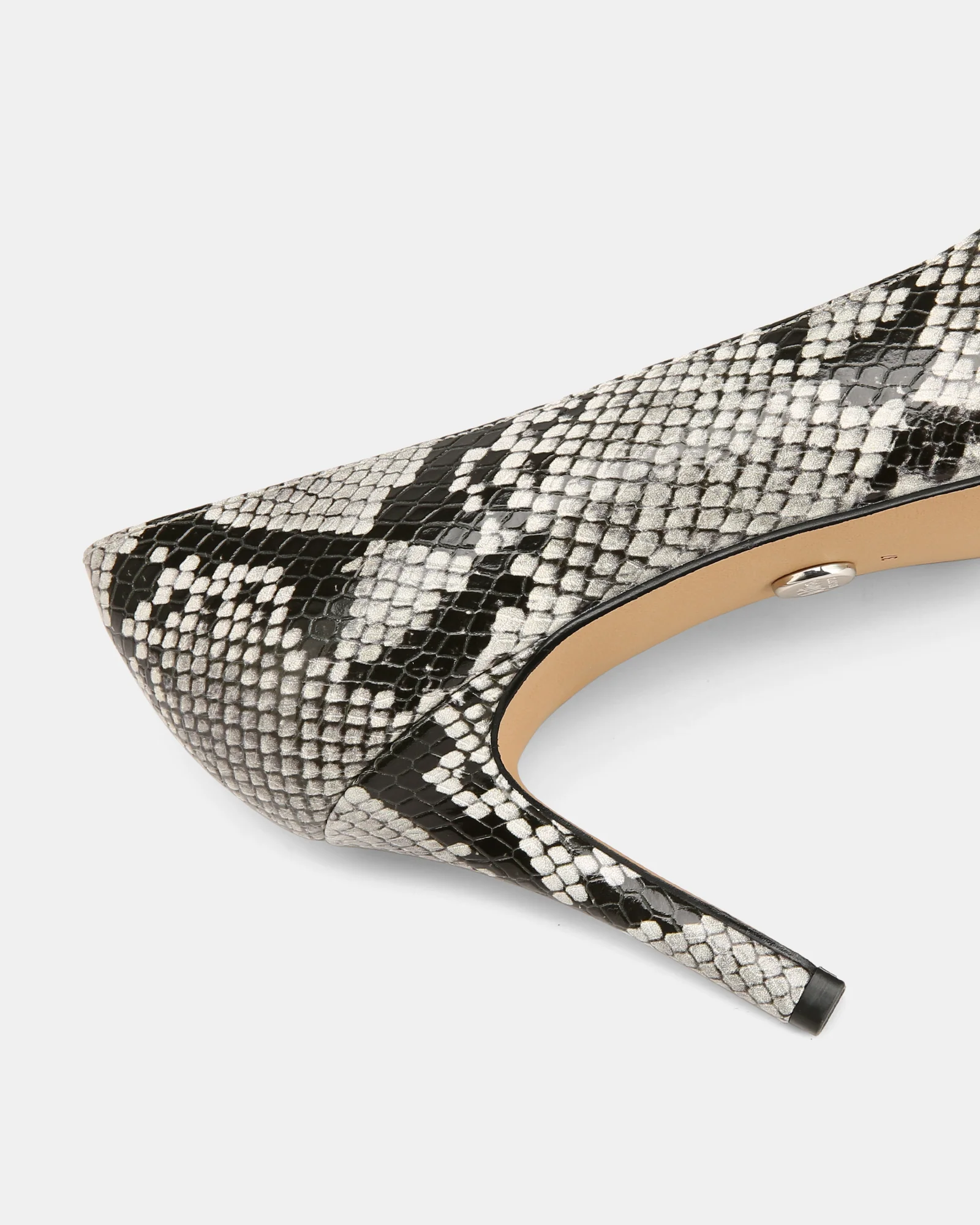 Ravyn Cement Grey Snake Embossed Leather Pump - Image 3