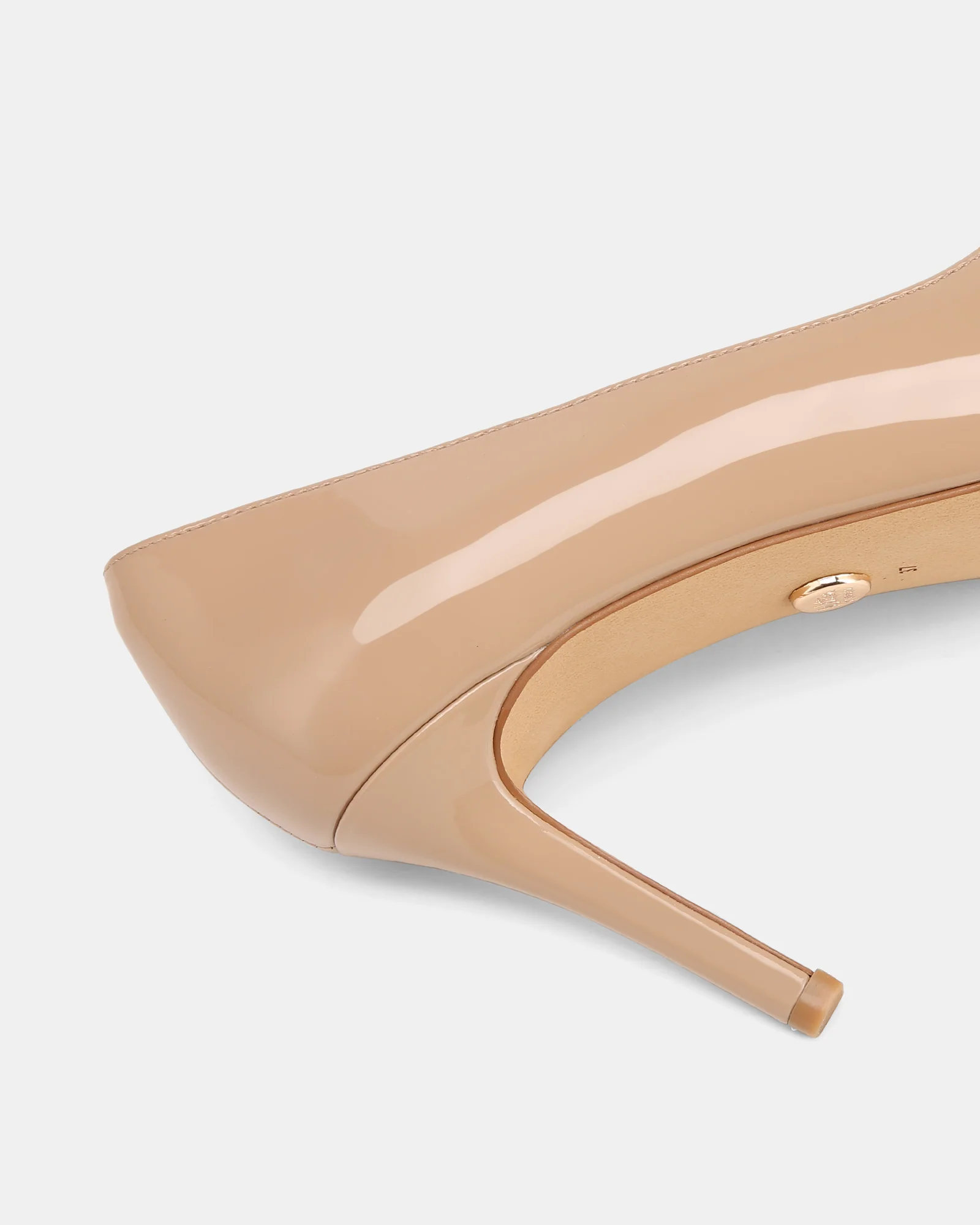 Ravyn Nude Patent Leather Pump - Image 3