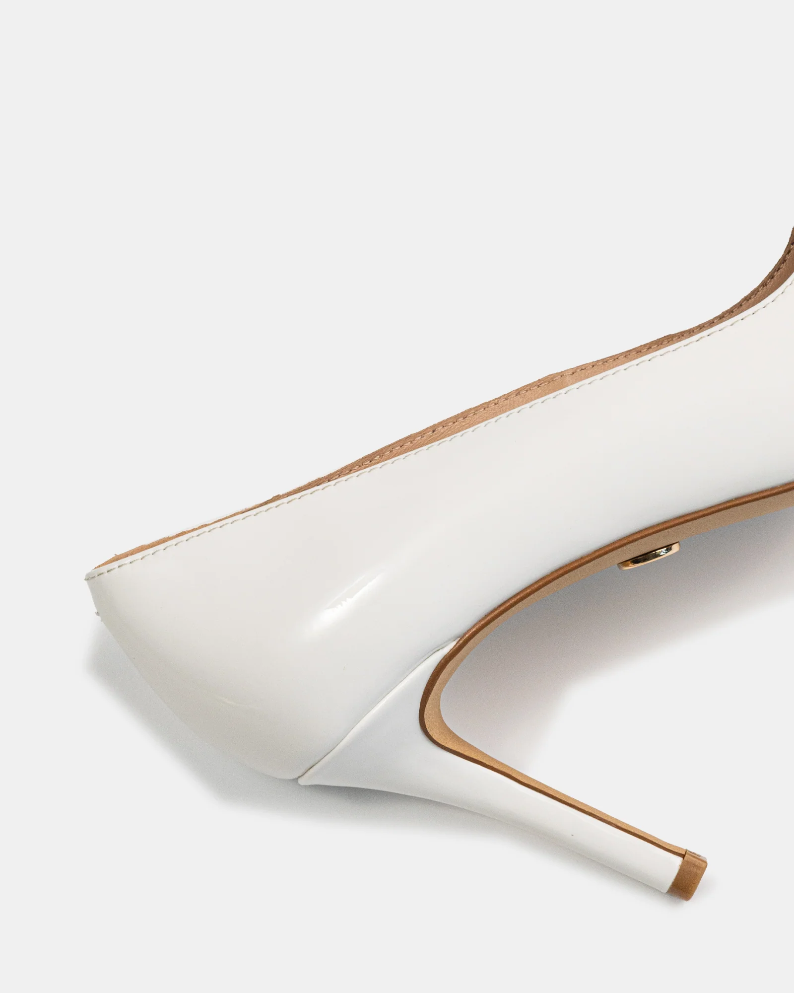 Ravyn Optic White Leather Pump - Image 3