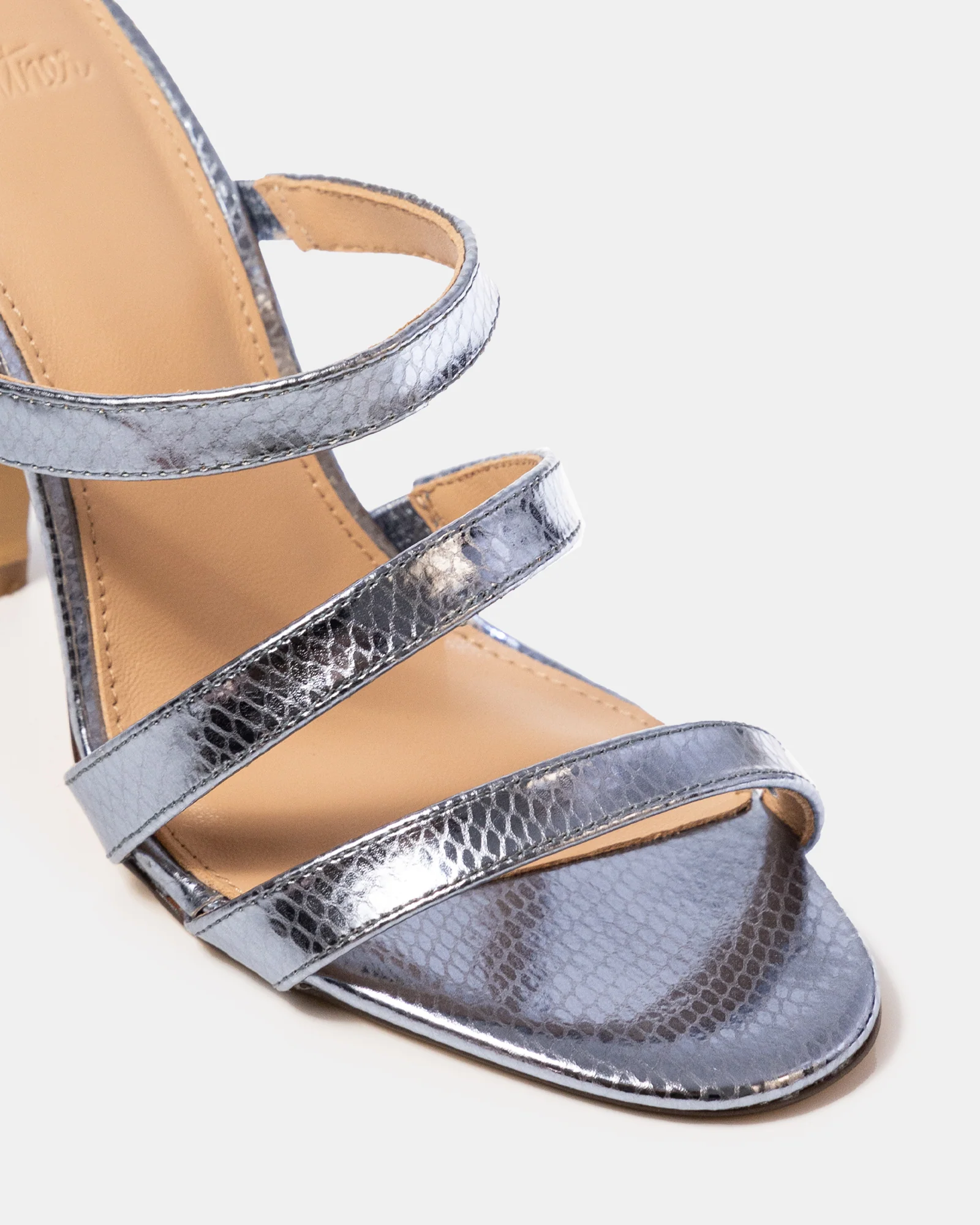 Terra Ice Blue Metallic Reptile Emboss Leather Heel - Image 3